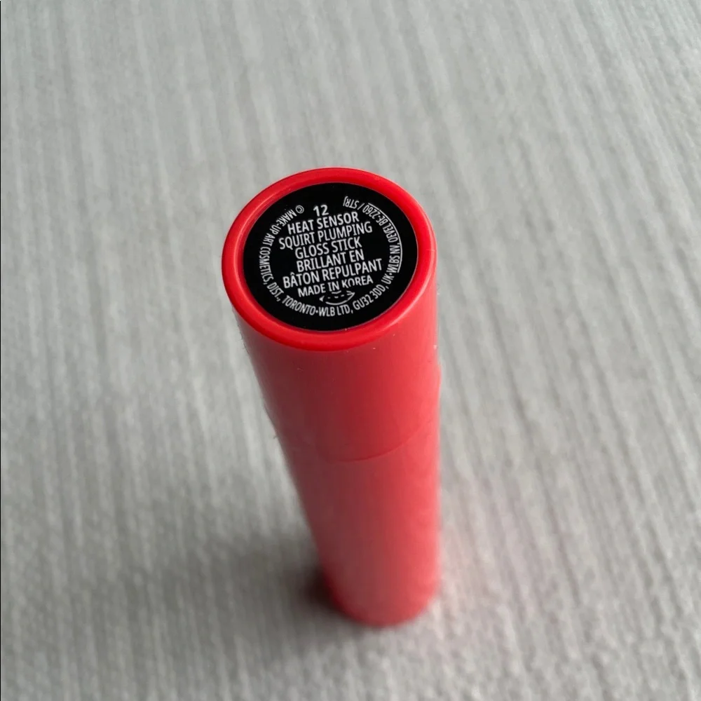 MAC Squirt Plumping Lip Gloss Stick - Heat Sensor